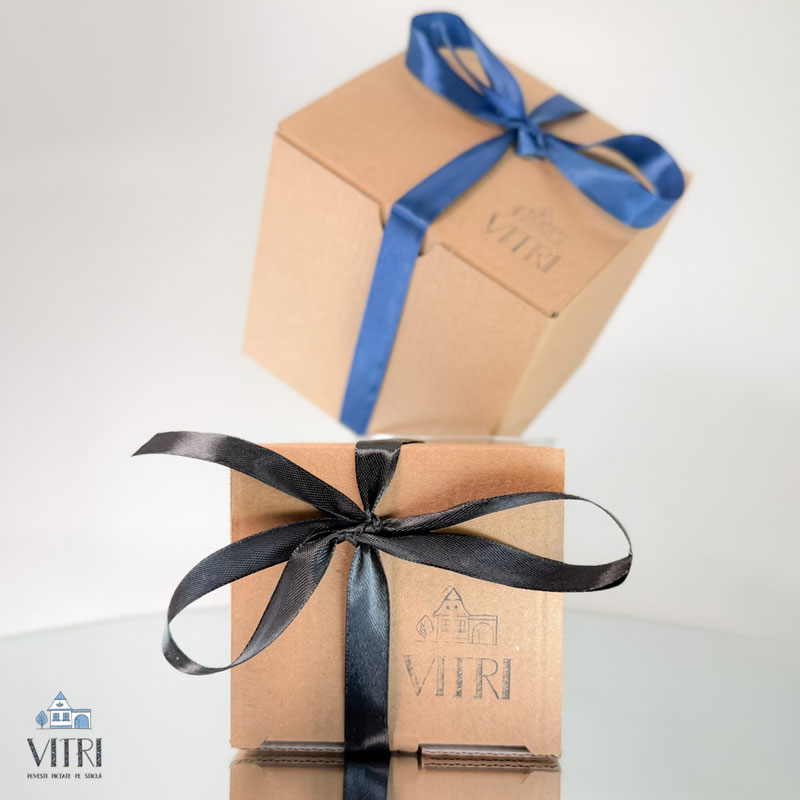 Glob pictat manual Vulpea cu măcăleandru - imagine 7